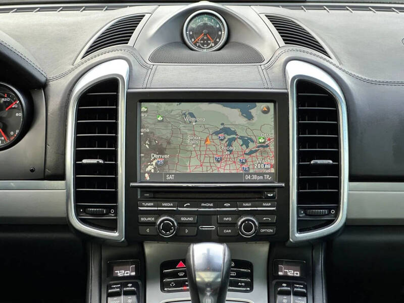 2013 Porsche Cayenne