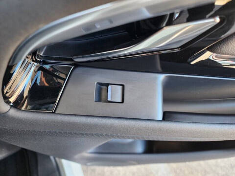 2023 Land Rover Range Rover Evoque P250 R-Dynamic S