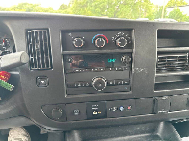 2020 Chevrolet Express 2500