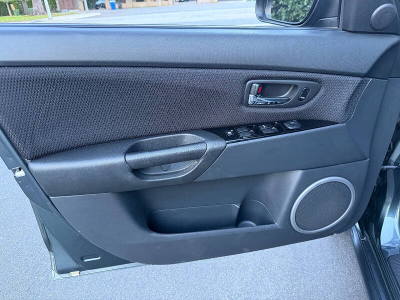 2009 Mazda MAZDA3 s Touring