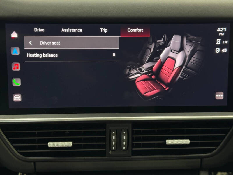 2022 Porsche Cayenne Turbo S E-Hybrid Coupe