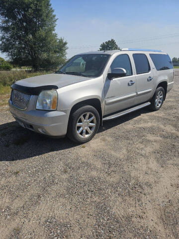 2007 GMC Yukon XL for sale at D & T AUTO INC in Columbus MN