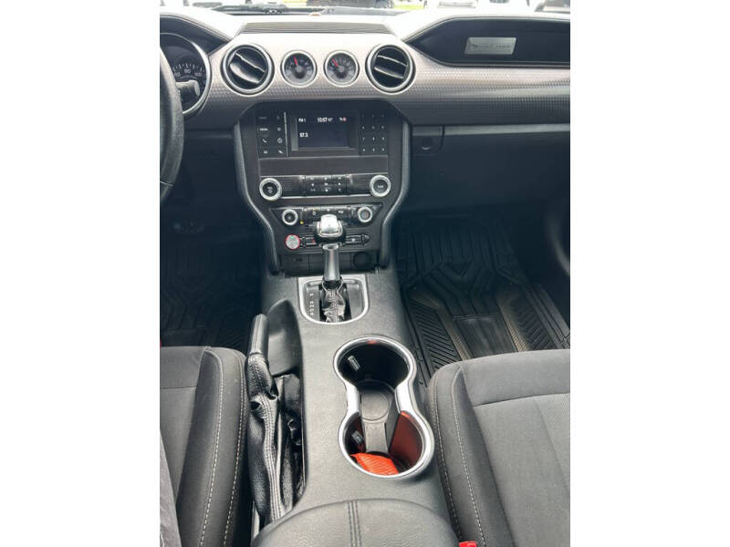 2019 Ford Mustang EcoBoost