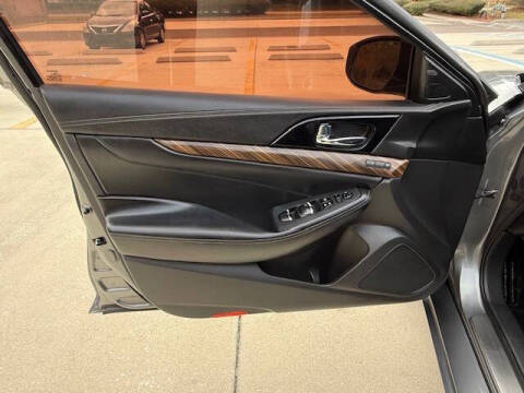 2016 Nissan Maxima Platinum