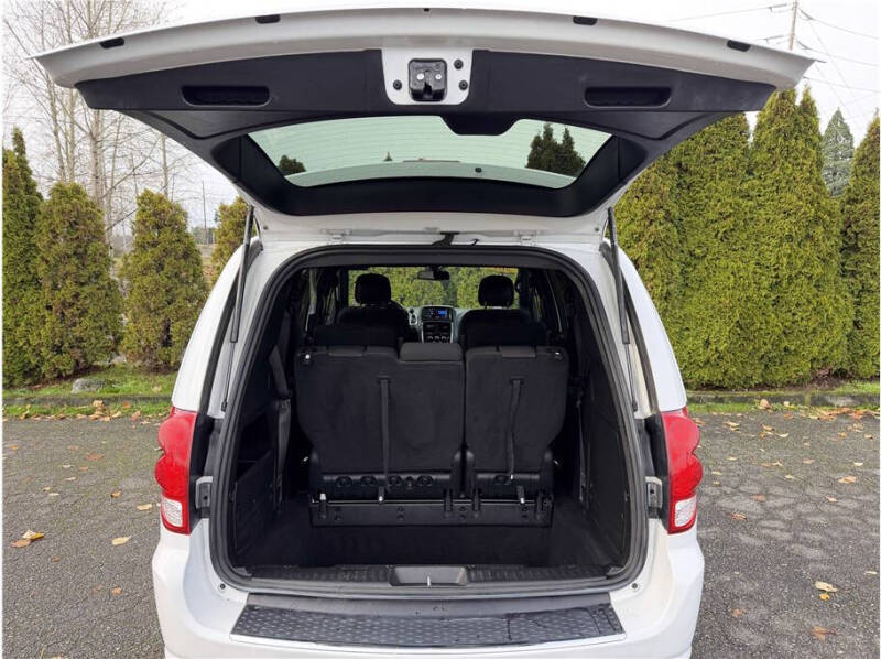 2019 Dodge Grand Caravan SE 35th Anniversary Edition