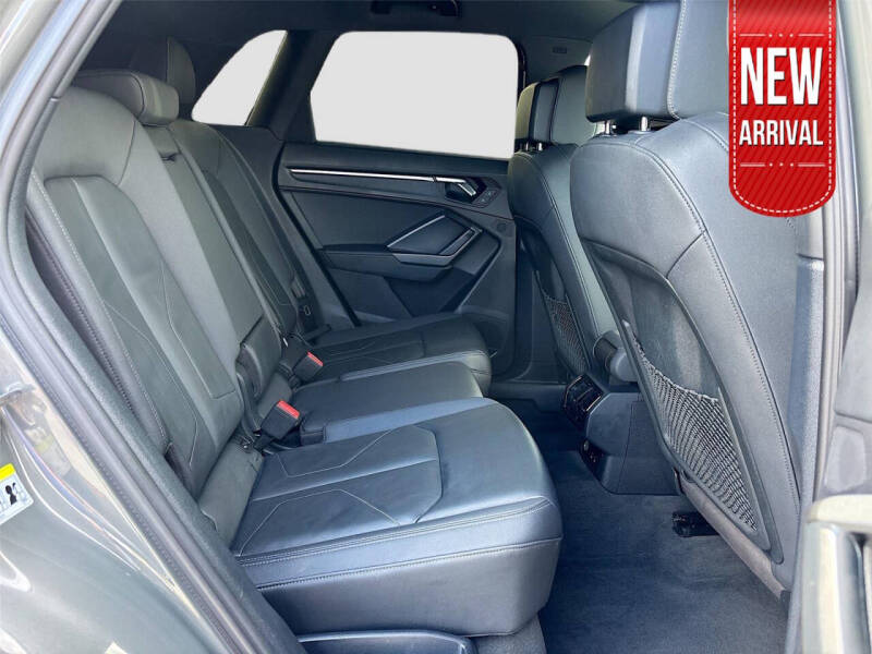 2021 Audi Q3 quattro S line Prem Plus 45 TFSI