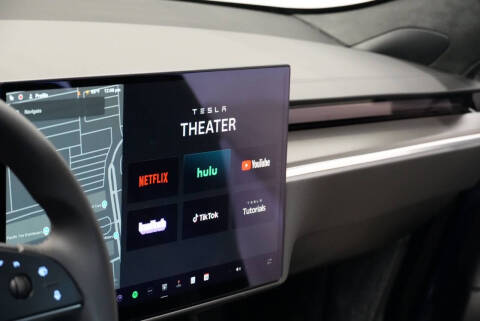 2023 Tesla Model S Plaid