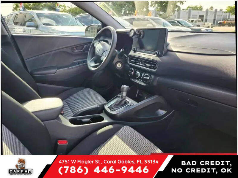 2022 Hyundai Kona SE