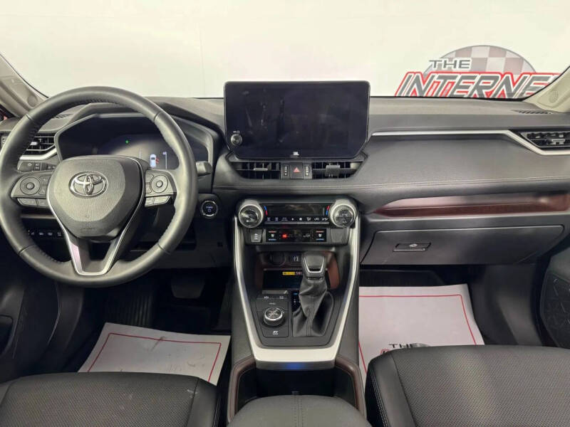 2024 Toyota RAV4 Hybrid Limited