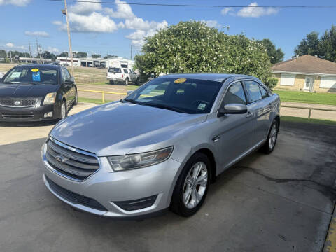 2015 Ford Taurus SEL