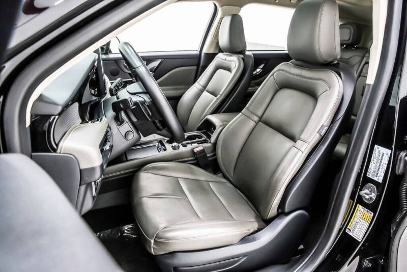 2023 Lincoln Corsair Standard