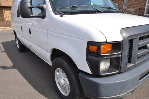 2013 Ford E-Series