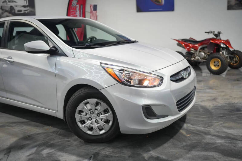 2015 Hyundai Accent GLS