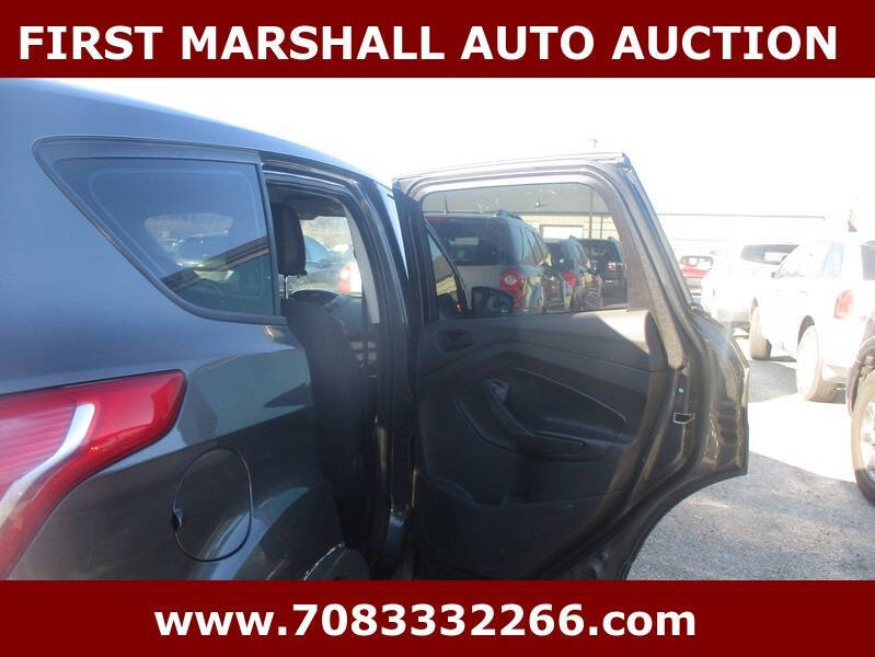 2015 Ford Escape S