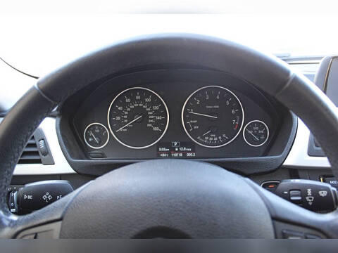 2014 BMW 3 Series 320i xDrive