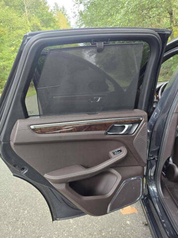 2017 Porsche Macan GTS