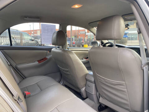 2003 Toyota Corolla LE