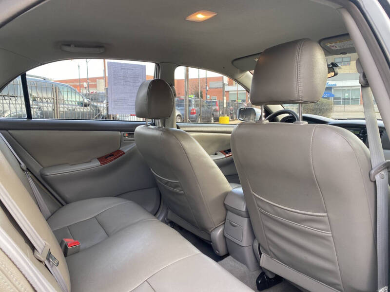 2003 Toyota Corolla LE