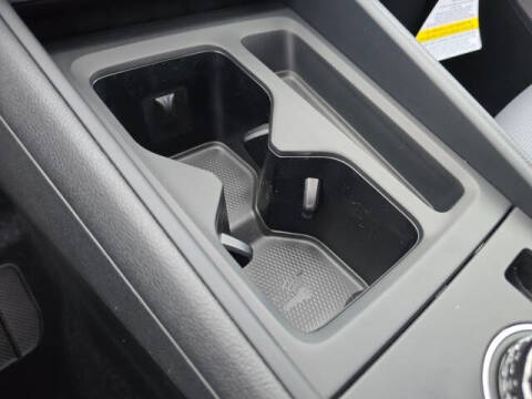 2026 Volkswagen Tiguan SE 4Motion