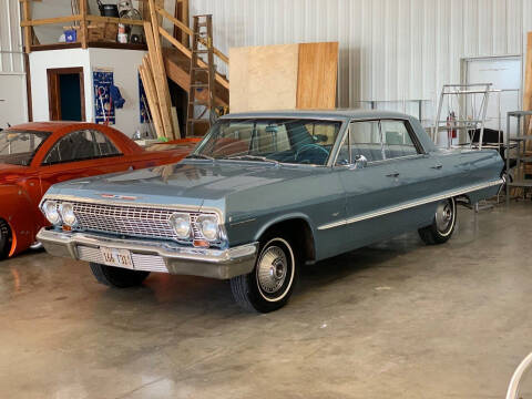 1963 Chevrolet Impala for sale at Gary Miller's Classic Auto in El Paso IL