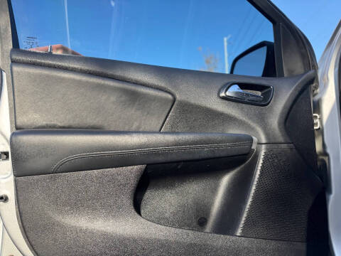 2013 Dodge Journey American Value Package