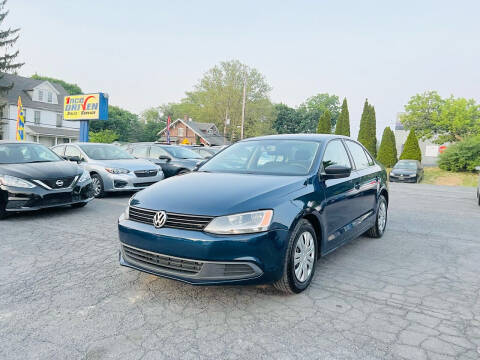 2013 Volkswagen Jetta for sale at 1NCE DRIVEN in Easton PA