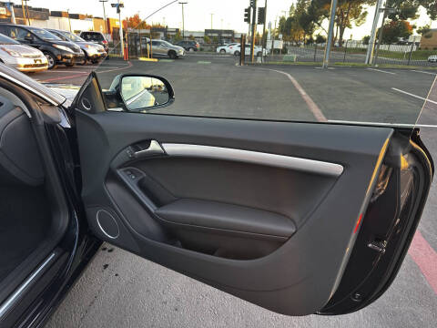 2012 Audi A5 2.0T quattro Premium Plus