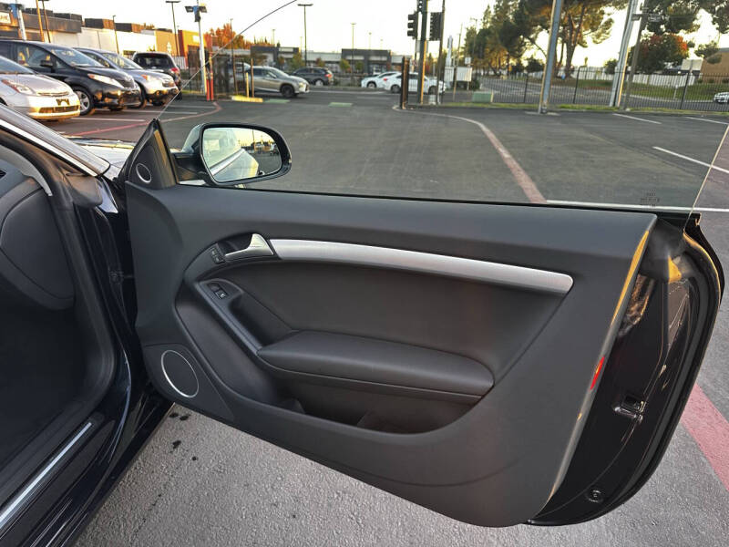 2012 Audi A5 2.0T quattro Premium Plus