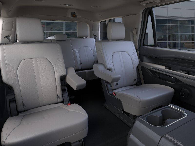 2024 Ford Expedition Platinum