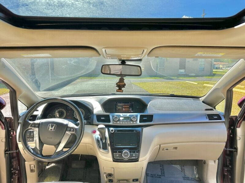 2014 Honda Odyssey  - $15,995