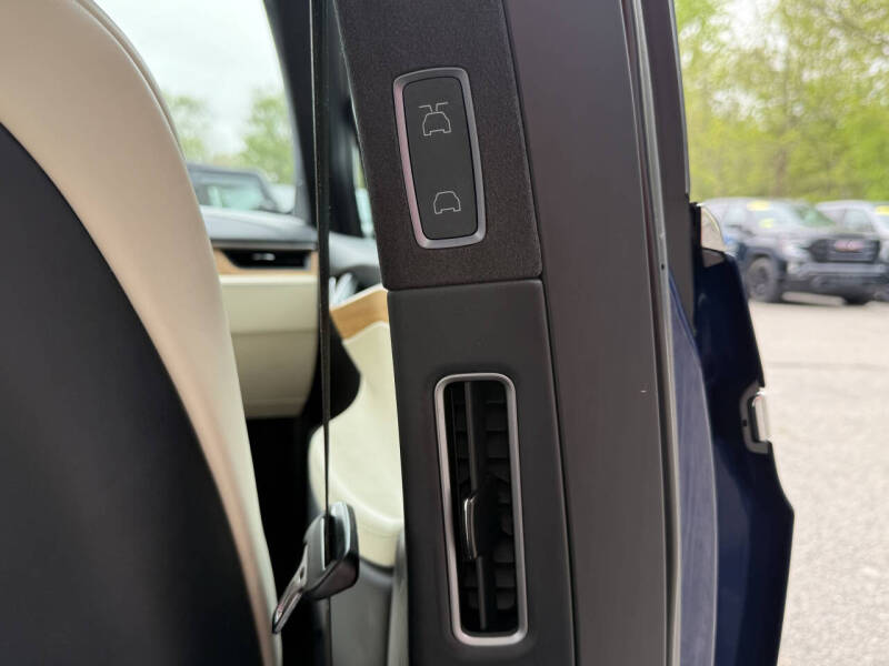 2019 Tesla Model X Performance