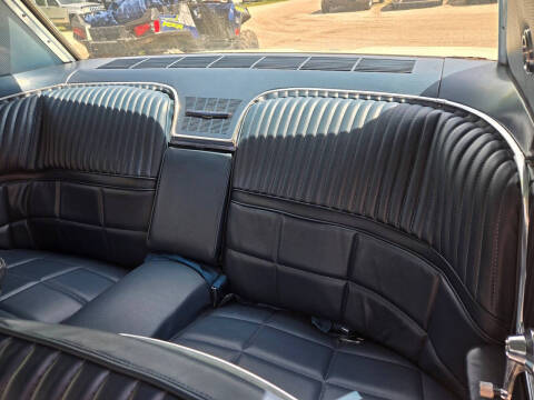 1966 Ford Thunderbird