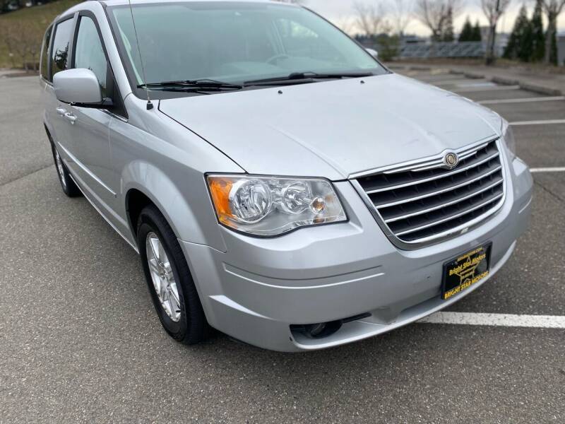 2008 Chrysler Town and Country for sale at Bright Star Motors in Tacoma WA
