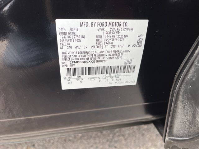 2019 Ford Edge Titanium