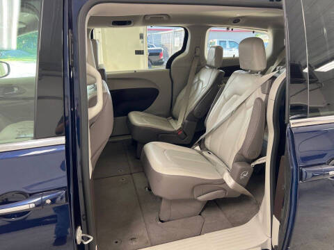 2018 Chrysler Pacifica Touring L