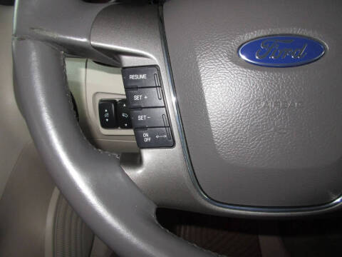 2010 Ford Taurus Limited