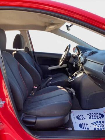 2012 Mazda MAZDA2 Touring