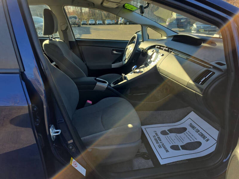 2012 Toyota Prius Two