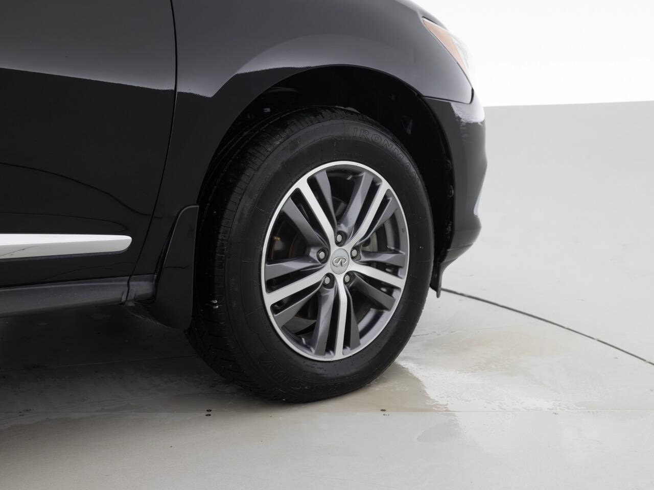 Used Car 2019 Infiniti Qx60  Luxe Awd 4dr Suv (midyear Release) For Sale Under $20,000 In Coal City, Illinois