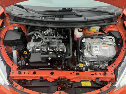 2014 Toyota Prius c One