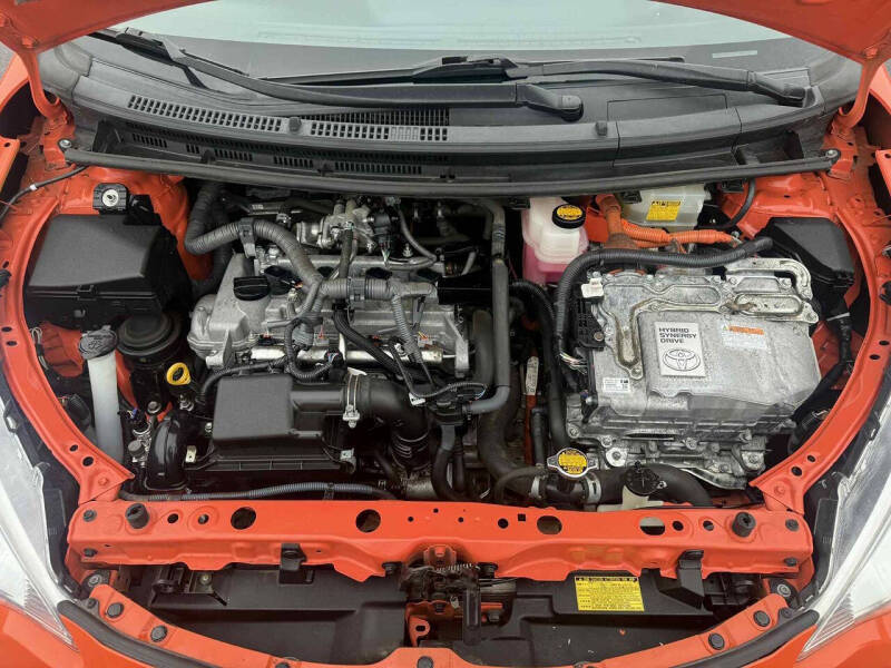 2014 Toyota Prius c One