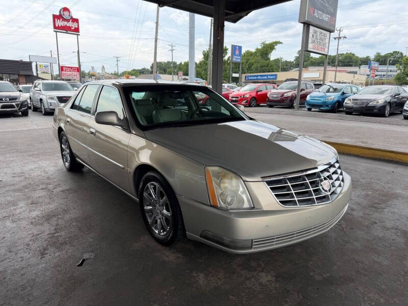 2009 Cadillac DTS Luxury 6-Passenger