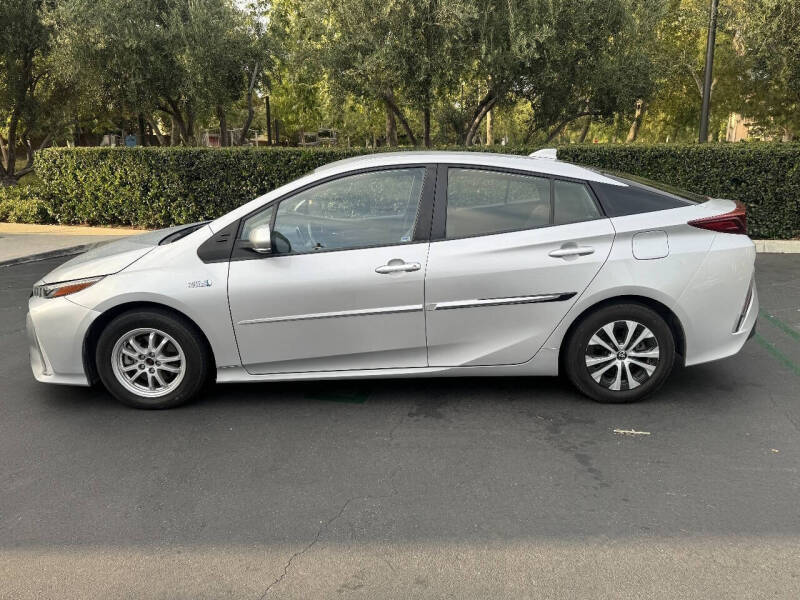 2021 Toyota Prius Prime XLE
