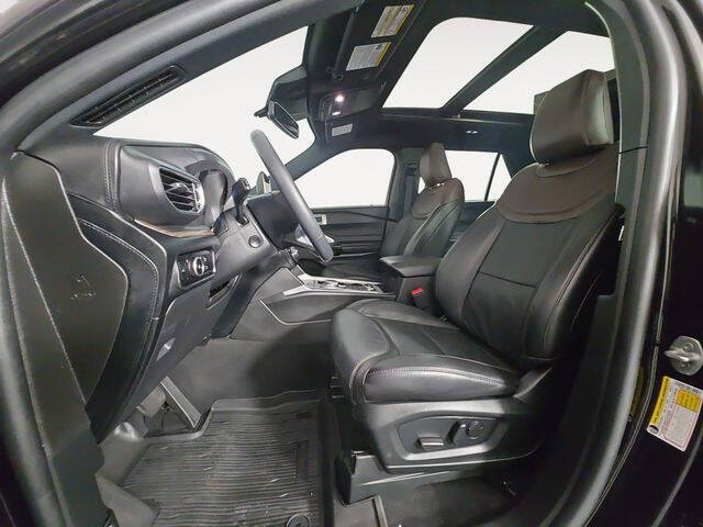 2023 Ford Explorer Platinum