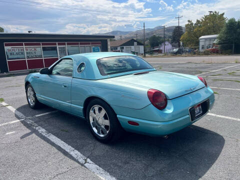2002 Ford Thunderbird Deluxe