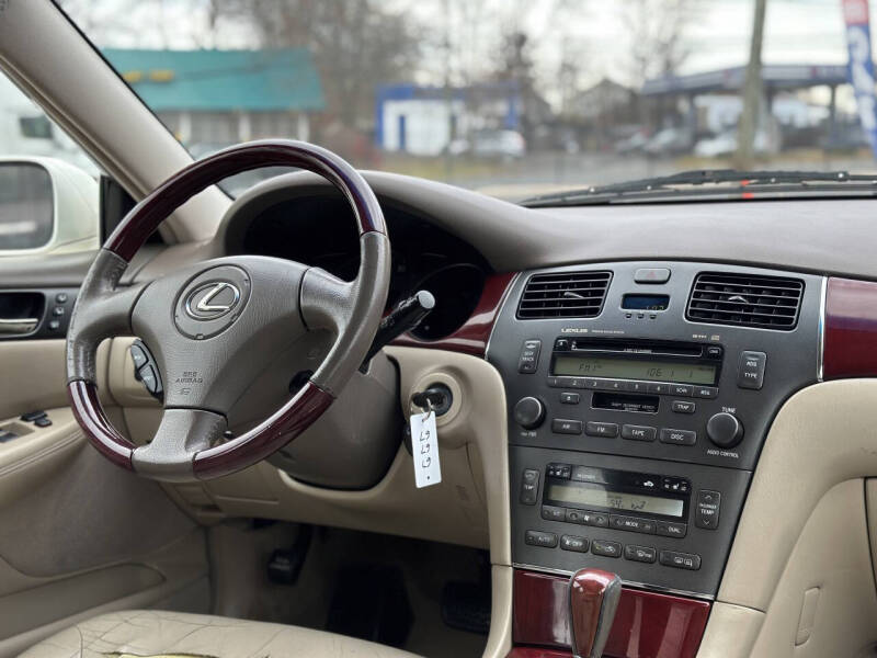 2003 Lexus ES 300