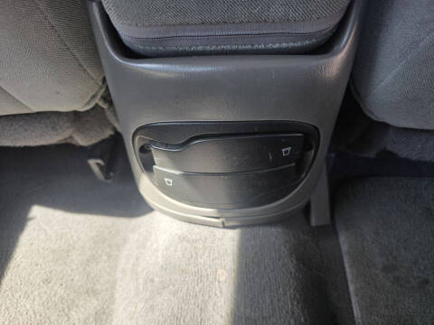 2003 Ford Taurus SES