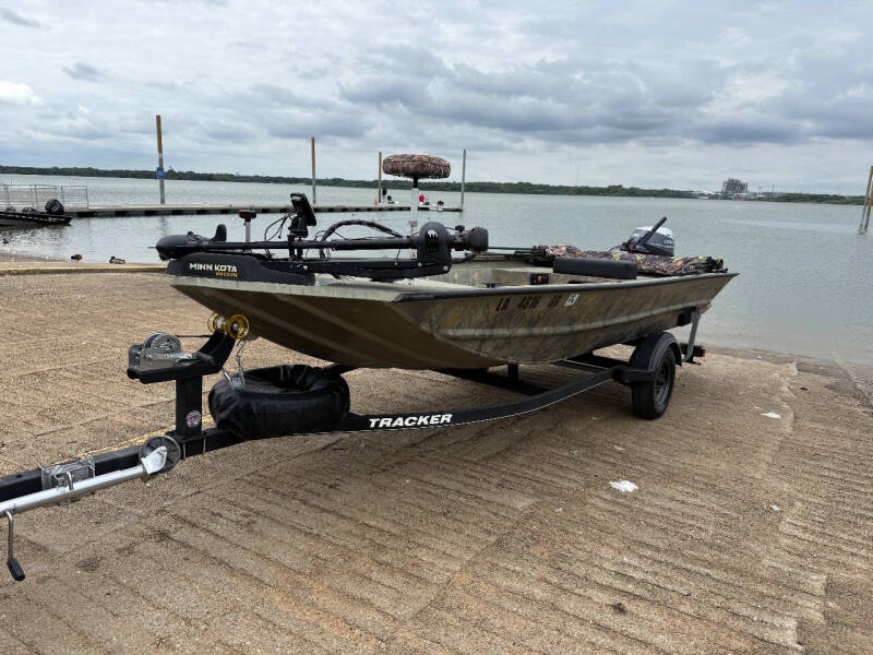 2017 Tracker Grizzly 1654 T Sportsman