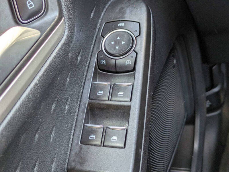 2020 Ford Escape Hybrid SE Sport