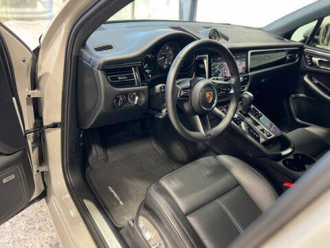2024 Porsche Macan S